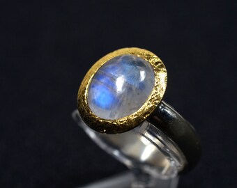 Rainbowmoonstone Ring oval