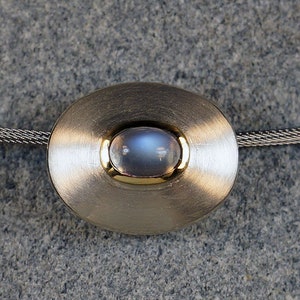 Mondstein Anhänger oval, an Omega Reif in Silber Bild 1
