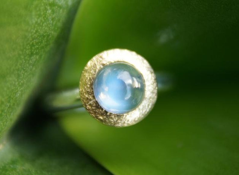 Moonstone ring, fine. silver 925, gold 999, image 2