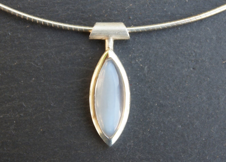 Blue moonstone pendant in silver. image 2