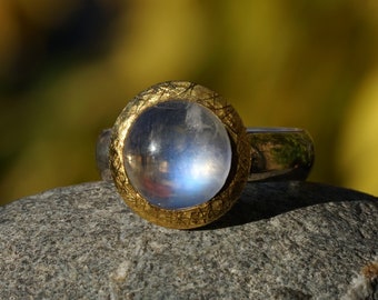 Rainbowmoonstone Ring rund