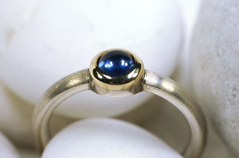 Sapphire Ring Safir round 17 DE