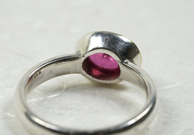 Oval tourmaline ring, fine and elegant, with gold setting image 8