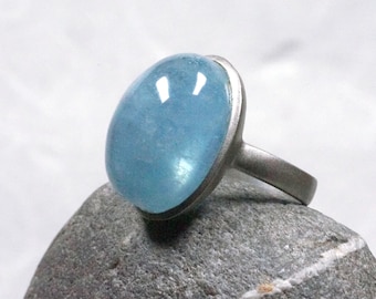 grande bague en aigue-marine