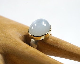 Mondstein Ring, Fassung massiv Gold