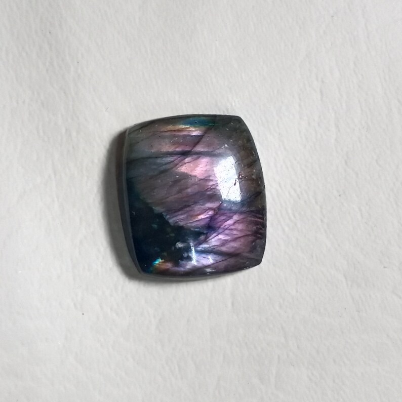 31 Carat Fantastic Purple Fire Labradorite Cabochon,Natural Labradorite Gemstone,Loose Gemstone Size 29x22x6 mm.