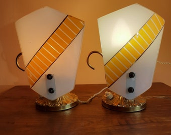 Paar koperen lampen met ondoorzichtige glazen lampenkap, Italië uit de jaren 60
