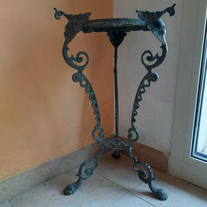 mesa de centro de bronce para jarrón o jardinera Italia imagen 6