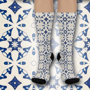 Delft Blue Socks #7 | Pattern Socks in traditional Delft Style | Crew Length | one size from women size 5 up to men&#39;s size 12