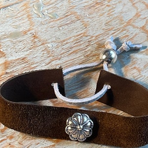 Suede and Silver Bracelet. Adjustable. image 3