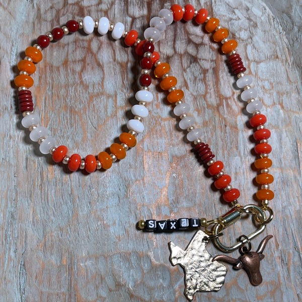 Longhorn necklace. UT Austin. 17in. Removable charms