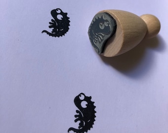 Rubber stamp chameleon wooden mounted paper craft gift animal zoo self-made design stamp