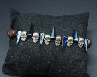 Skull and spikes bracelet for men