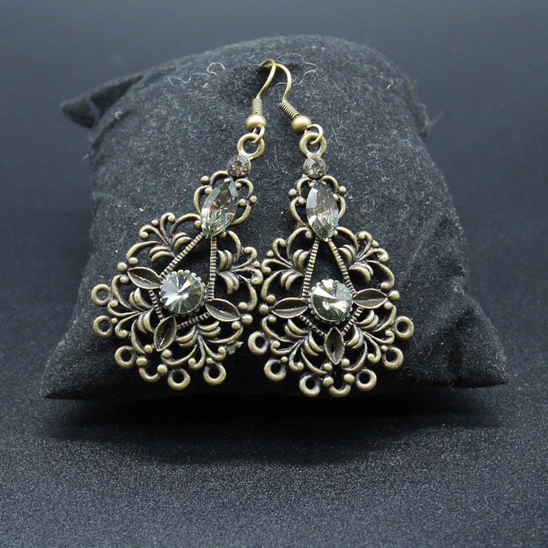 Bronze gothic earrings with crystal of swarovski image 1