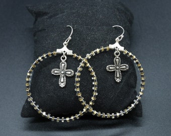 Grandes créoles croix or et noir, boucles d'oreilles gothique