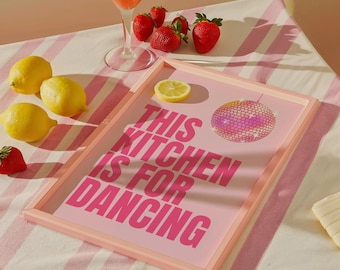 Plakat z cytatem „Ta kuchnia jest do tańca” / Wystrój kuchni / Sztuka ścienna z kulą dyskotekową / Sztuka ścienna z gepardem lamparcicą