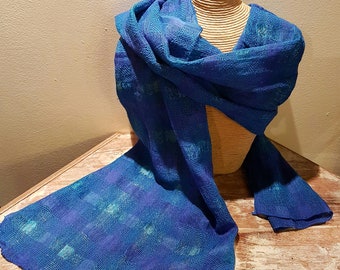 handwoven scarf made of blue wild silk