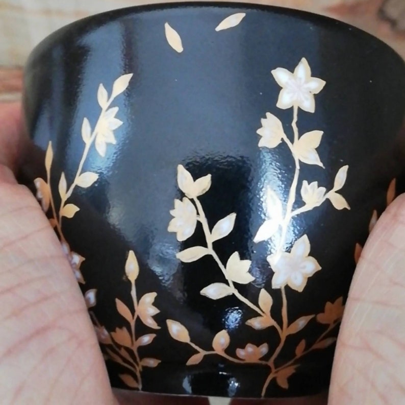Black tea cup in Limoges porcelain Gold japanese flowers decor image 5