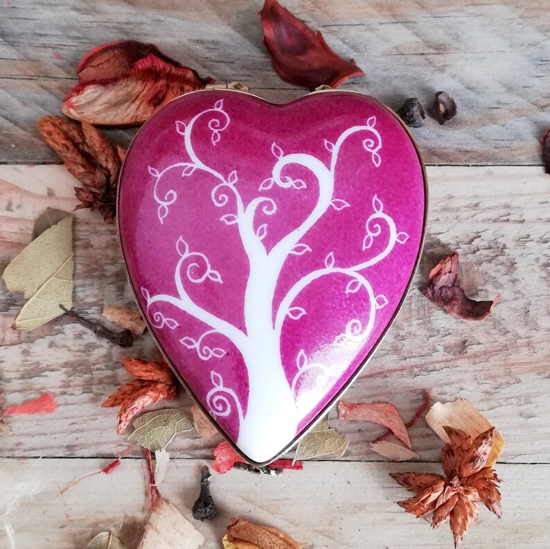 Porcelain heart box Tree of life personalized gift for wedding or engagement image 4