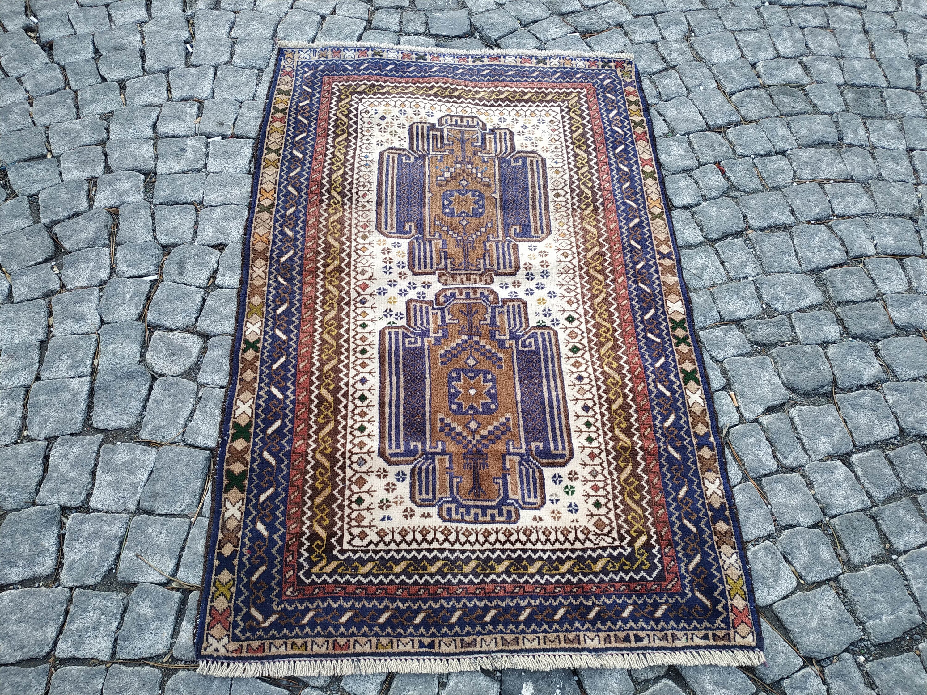 tapis Persan 4.4x2.8Ft,