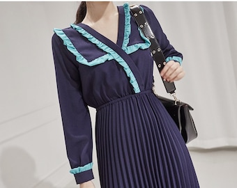 Pleated midi dress with frill collar