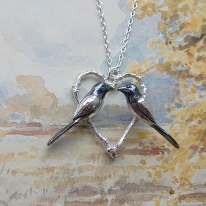 Two for Joy, Valentine&#39;s Magpie necklace