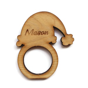 Anillos de servilleta personalizados 8 piezas SET, Santa sombrero de Navidad servilletas anillos, anillos de napkin de madera, lugar de tarjetas Napkin anillos, nombre de la mesa