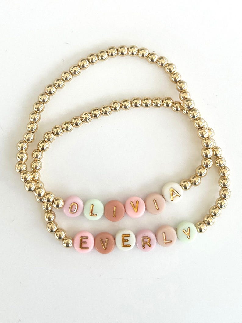 Handmade Name Bracelet Gold Beaded Style Personalized Gift Option Custom Design Jewelry Special Mom Present Birthday Celebration Accessory Mother Day Gift Idea Acrylic Letter Details Stretch Band Comfort Adjustable Size Elegant Wrist Wear