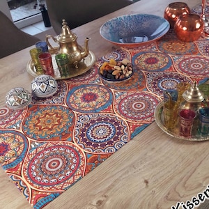 Orientalischer TischLäufer "Marrakesch rot" optional mit Quasten, Boho-Style, orientalische Mandalas, persisch, Mitteldecke, doppellagig !