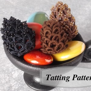 Pine cone tatting lace pattern PDF. Instructions for shuttle and needle tatters. Tutorial for tatted Christmas tree ornament with beads