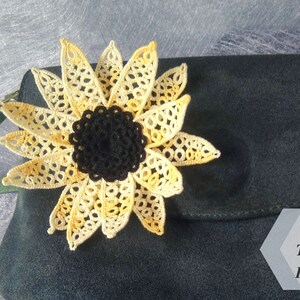 Sunflower Tatting Pattern. Tatted Lace Flower PDF Instructions With Diagram For Experienced Shuttle And Needle Tatters Handmade Gift For Her image 3