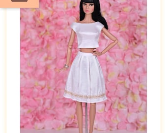 Embroidered Doll Skirt: Gold Accents, Fits Poppy Parker & Fashion Royalty