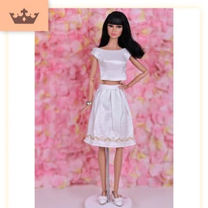 Embroidered Skirt for Poppy Parker, Fashion Royalty, 1/6 scale fashion dolls, Momoko, 12 inch doll, doll clothes, doll skirt - Hearts