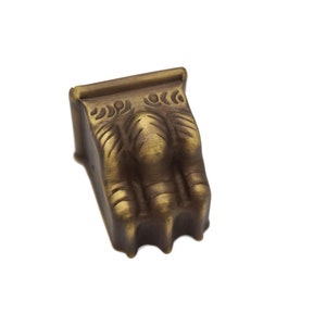 1 1/4&quot; Furniture Leg End Cap Toe Caps Lions Claw Duncan Phyfe Toe Cap Brass, Antiqued Medium