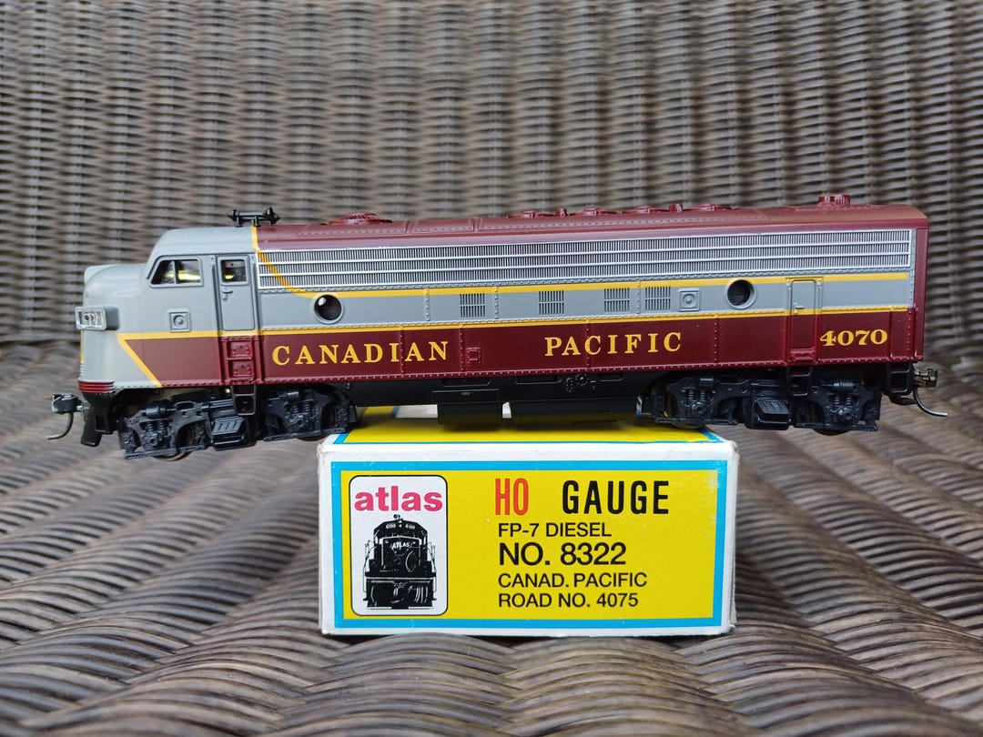 鉄道模型 ATLAS Canadian Pacific(Phase2)8905 7711 ATLAS Canadian Pacific Phase 2 Diesel Locomotive 8905 7711