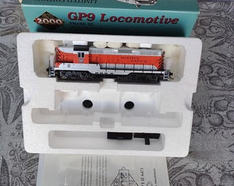 Locomotive Proto 2000 GP9 - Échelle HO, Modèle D'occasion Pour Train Miniature