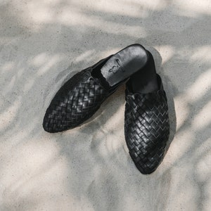 Leather woven Mules, Handmade Leather Mules, Handwoven Mules, Braided leather mules, Woven Loafers, Leather Shoes, Leather loafers, Pagi