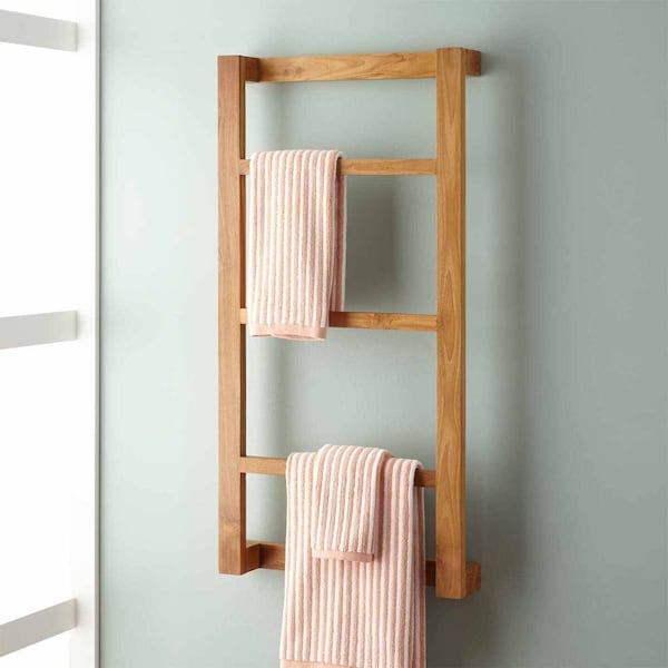 Towel rack. Solid wood handmade Wall mount towel rack. Easy installation. Woodworking. Remodeling.
