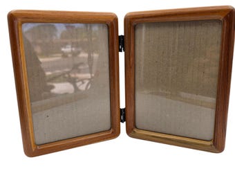 Picture Frame 5x7 Folding Light Wood Blonde VTG 80s Country Cottage Retro Double Measurment Photos included