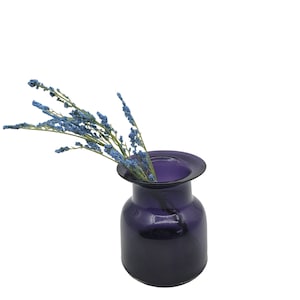 Handmade hand-blown amethyst purple glass art vase