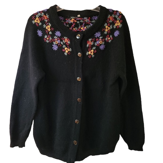 Vintage Scottish Shetland wool cardigan