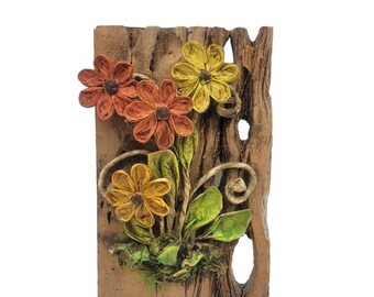 VINTAGE RETRO 1970s Wall hanging decor plaque paper mache flowers wood