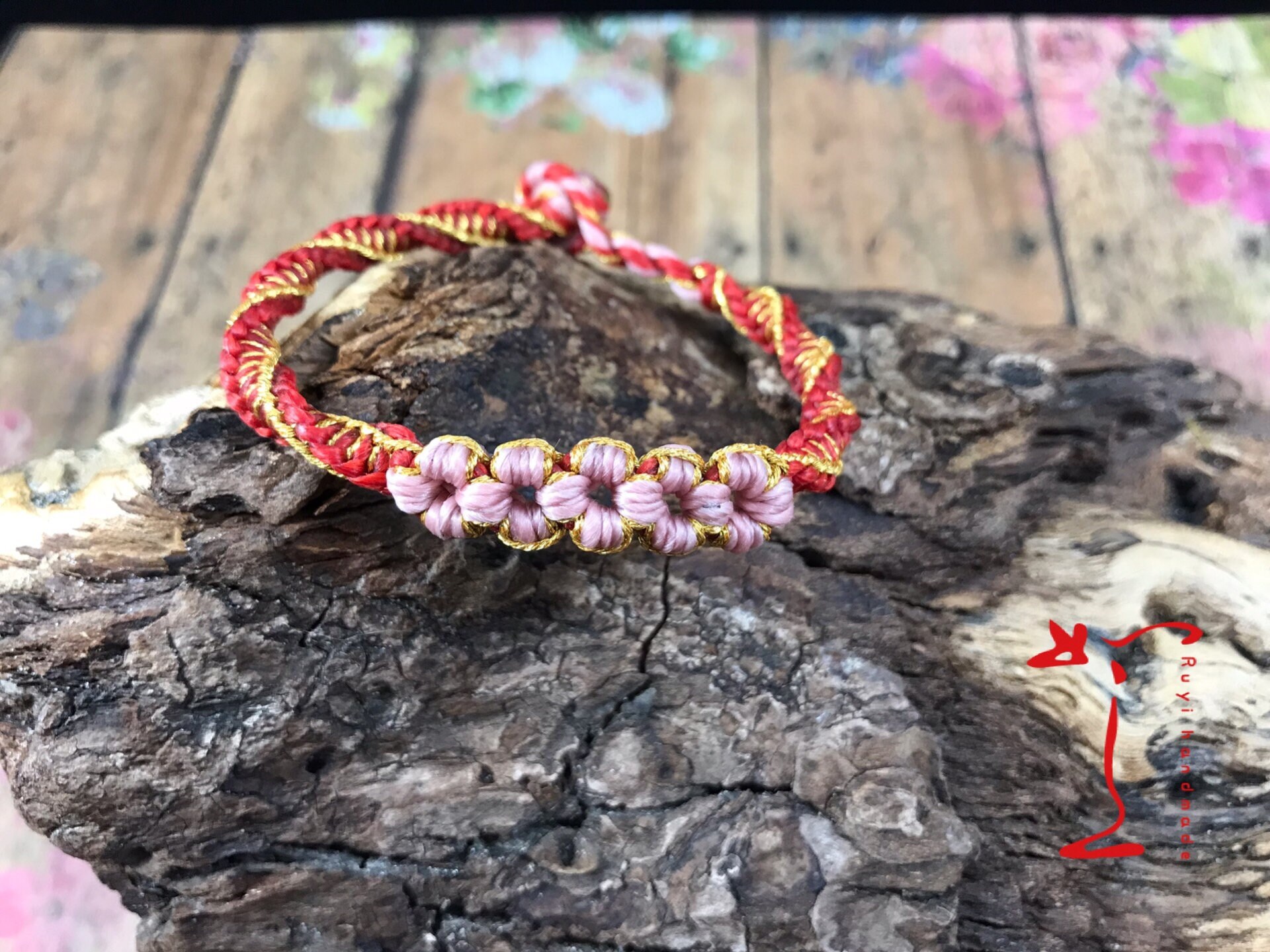 Peach blossom bracelet deals