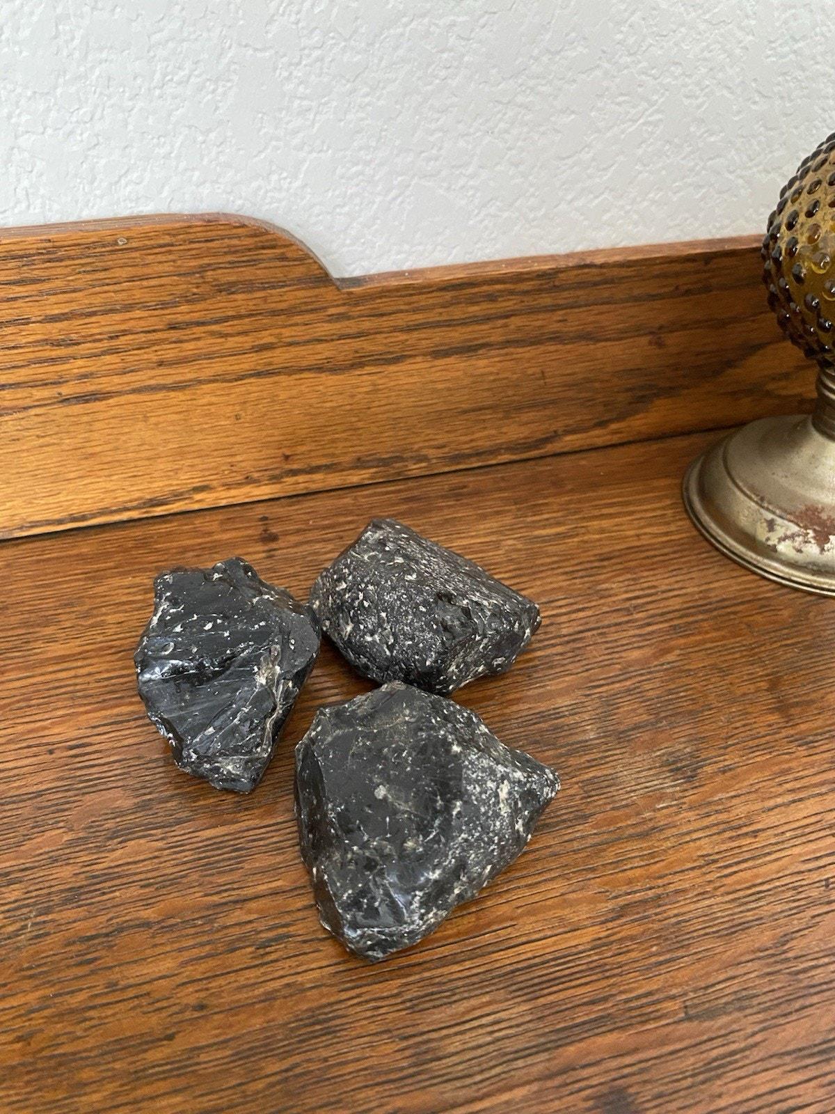 未加工の黒曜石塊 天然火山ガラス 3個セット - Etsy 日本