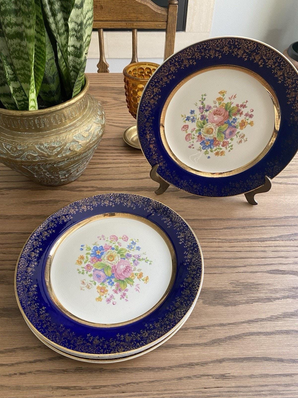 Blue And Gold Dinnerware Set: Elevate Your Dining Experience 3 Blue And Gold Dinnerware Set: Elevate Your Dining Experience