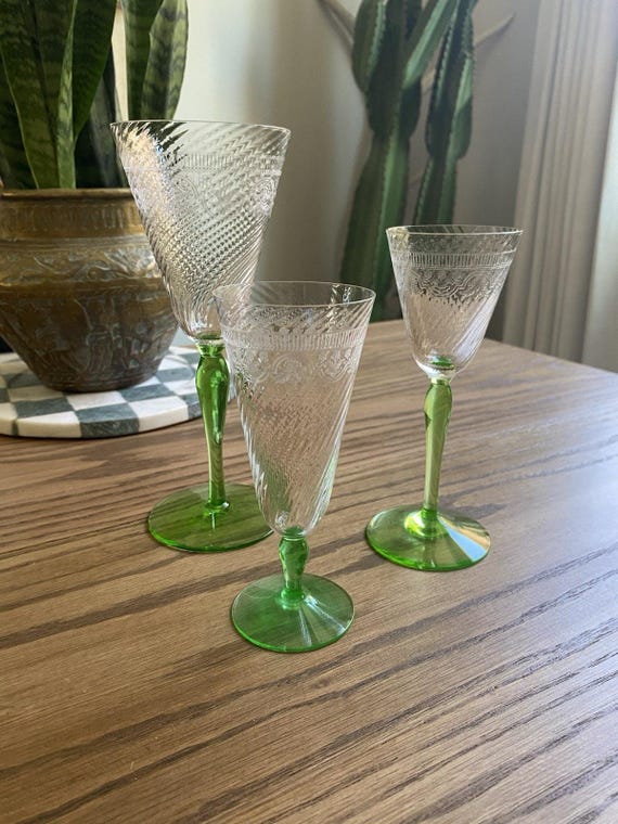 Vintage Tiffin Franciscan Hand Blown Swirl Optic Stemmed Uranium