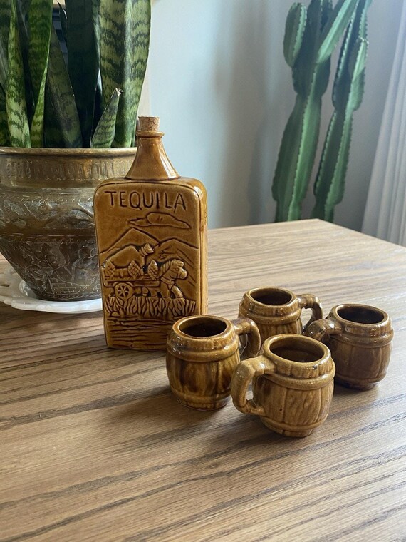 Vintage Keramik Tequila Karaffe mit Schnapsgläser Mexikanische Keramik Karaffe Set