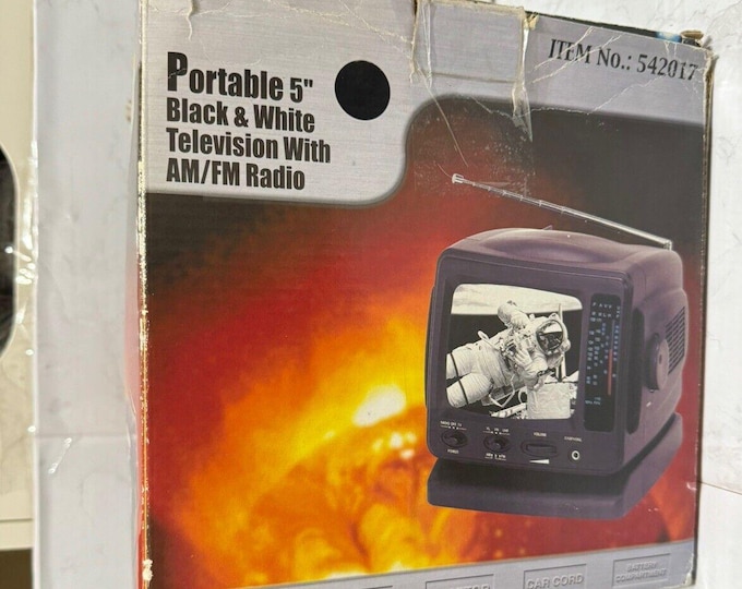 Tv Radio, Vintage Portable Tv Radio, Small Tv, Vintage Tv, Tv for ...