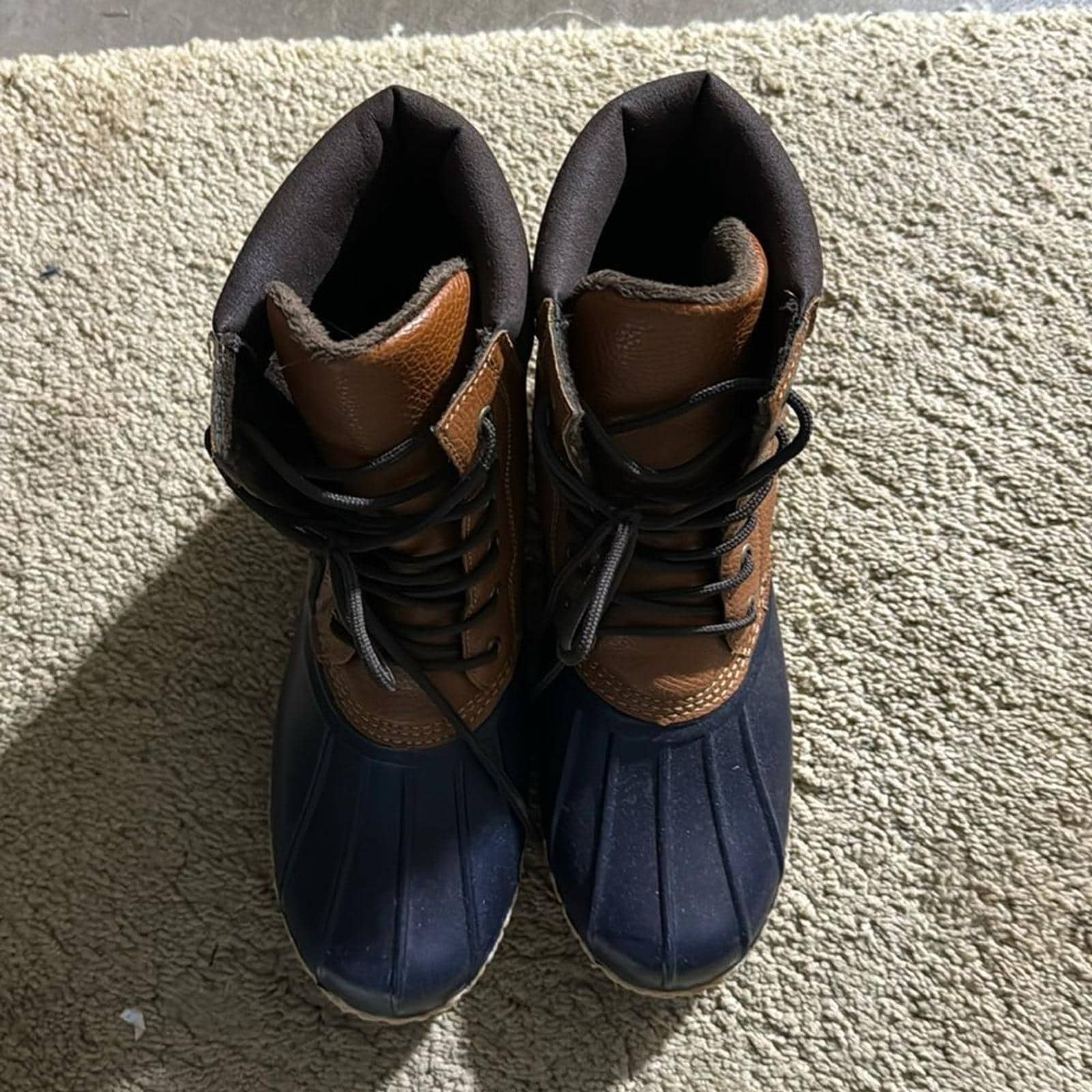 Timberland Brown Leather Chukka Boots with Blue Laces Timberland Premium Mid Lace Up GTX Chukka Boot Dark Blue  main image 2