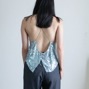 Y2K light blue silk sequined backless tank top // L (2403)